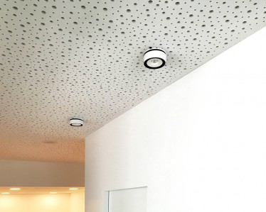 ESCUELA DE MUSICA SALVATIERRA por Tabiques y Techos