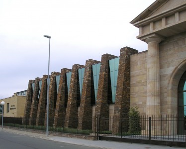 BODEGAS CARLOS SERRES HARO por Tabiques y Techos R.