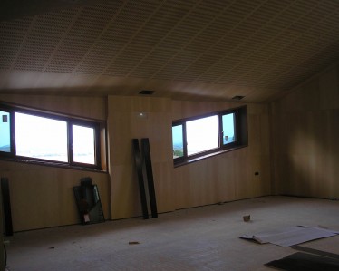 ESCUELA DE MUSICA SALVATIERRA por Tabiques y Techos