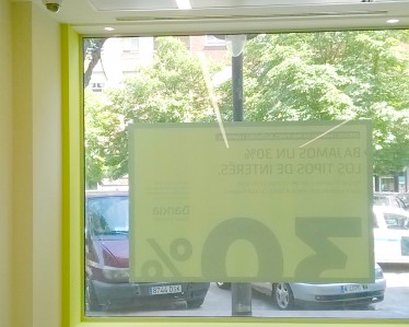 OFICINA BANKIA AVENIDA LA PAZ LOGROÑO por Tabiques y Techos R.