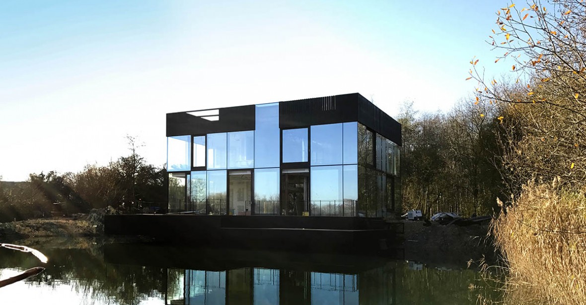 Casa del Lago cerca de Londres, Oxford, por Tabiques y Techos R.