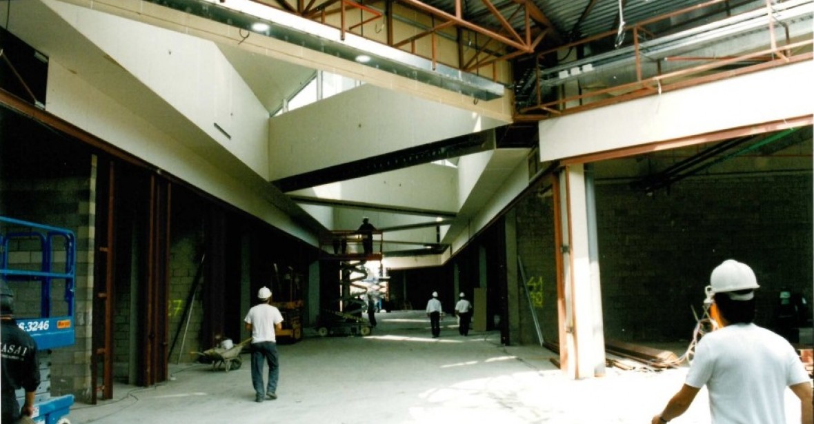 Galería Centro Comercial Alcampo1